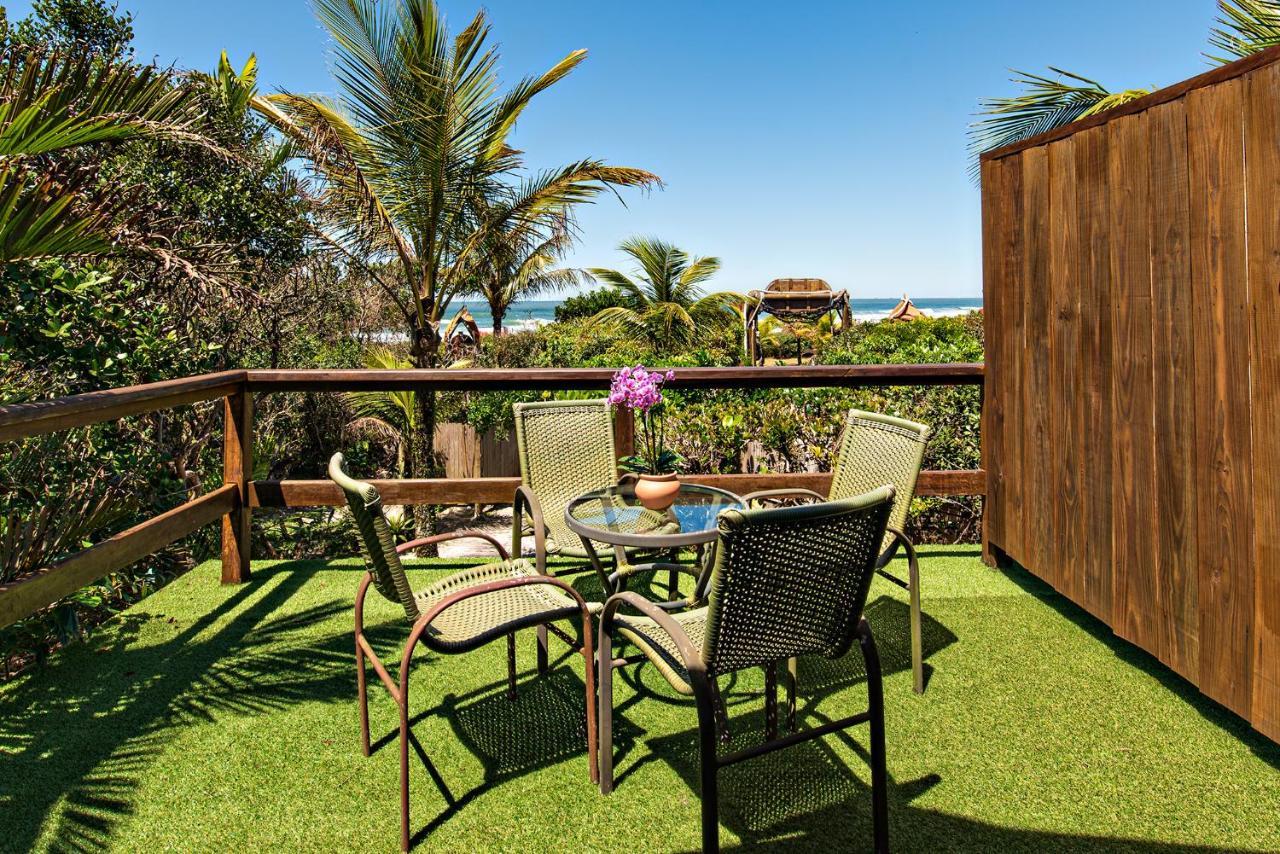 Grajagan Surf Resort Ilha do Mel Buitenkant foto