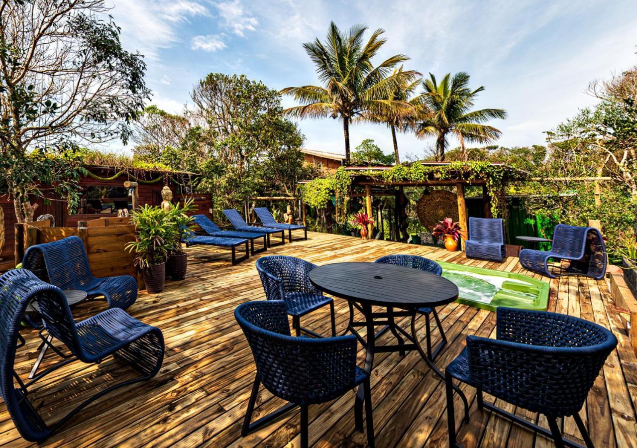 Grajagan Surf Resort Ilha do Mel Buitenkant foto